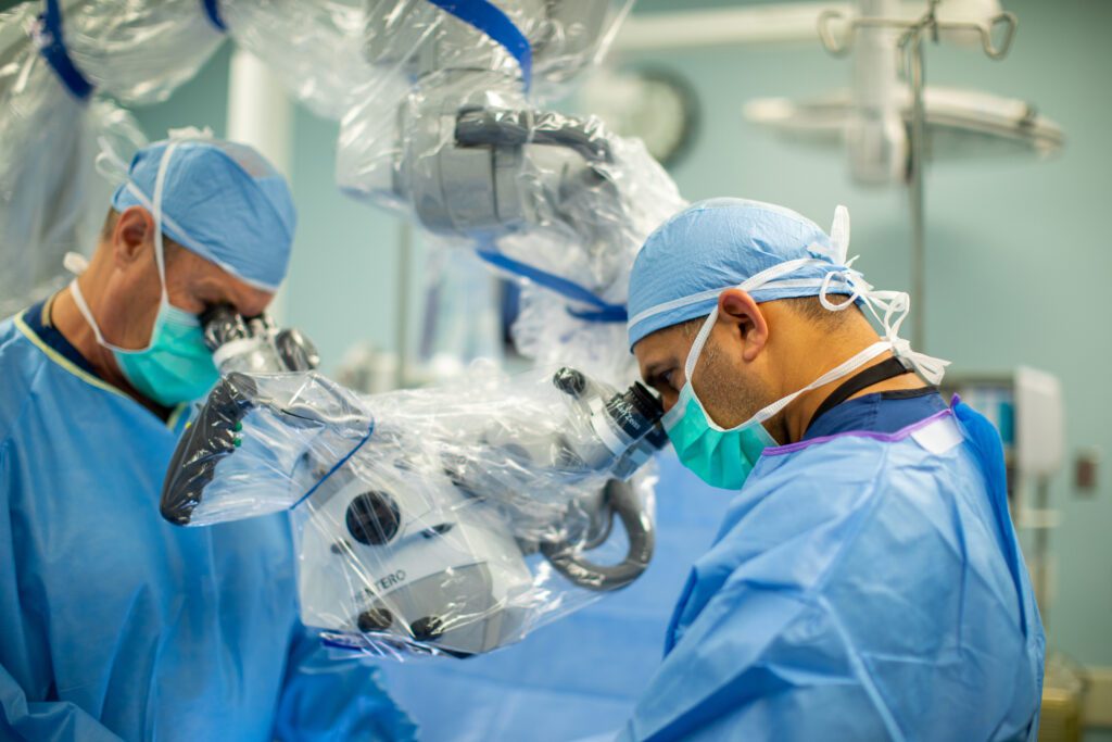 Top Neurosurgeon Focused on Advancing Outpatient Spine Surgery